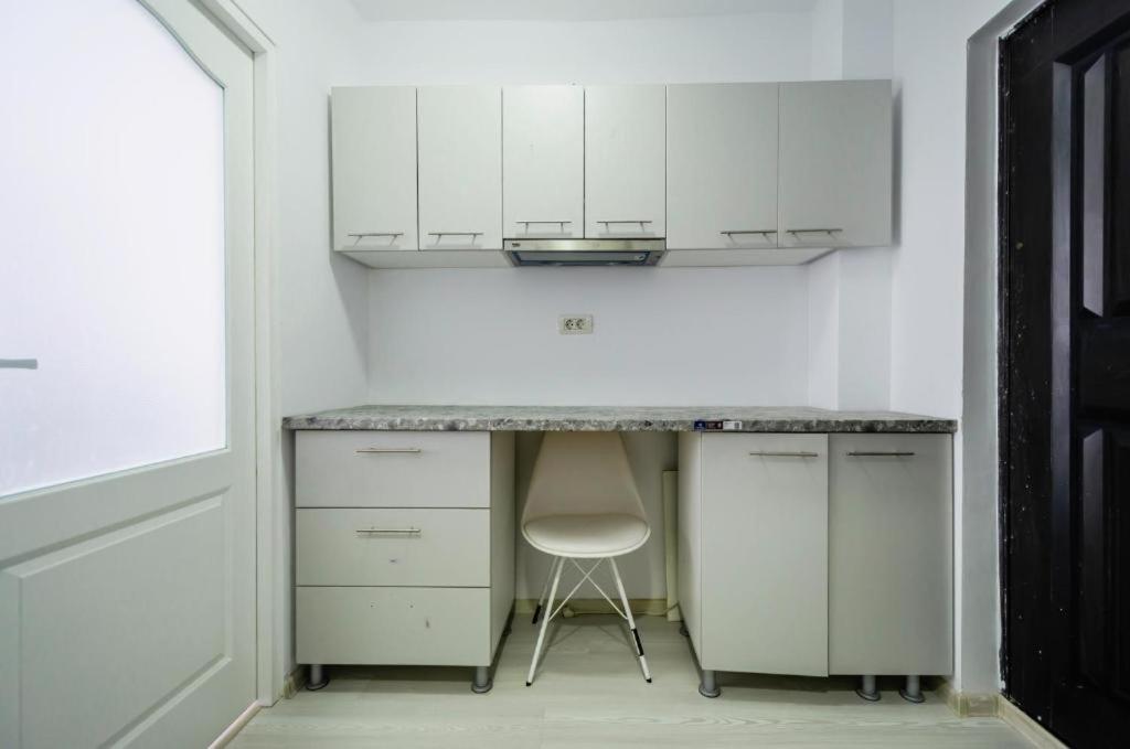Nice Apartament Arad Eksteriør bilde
